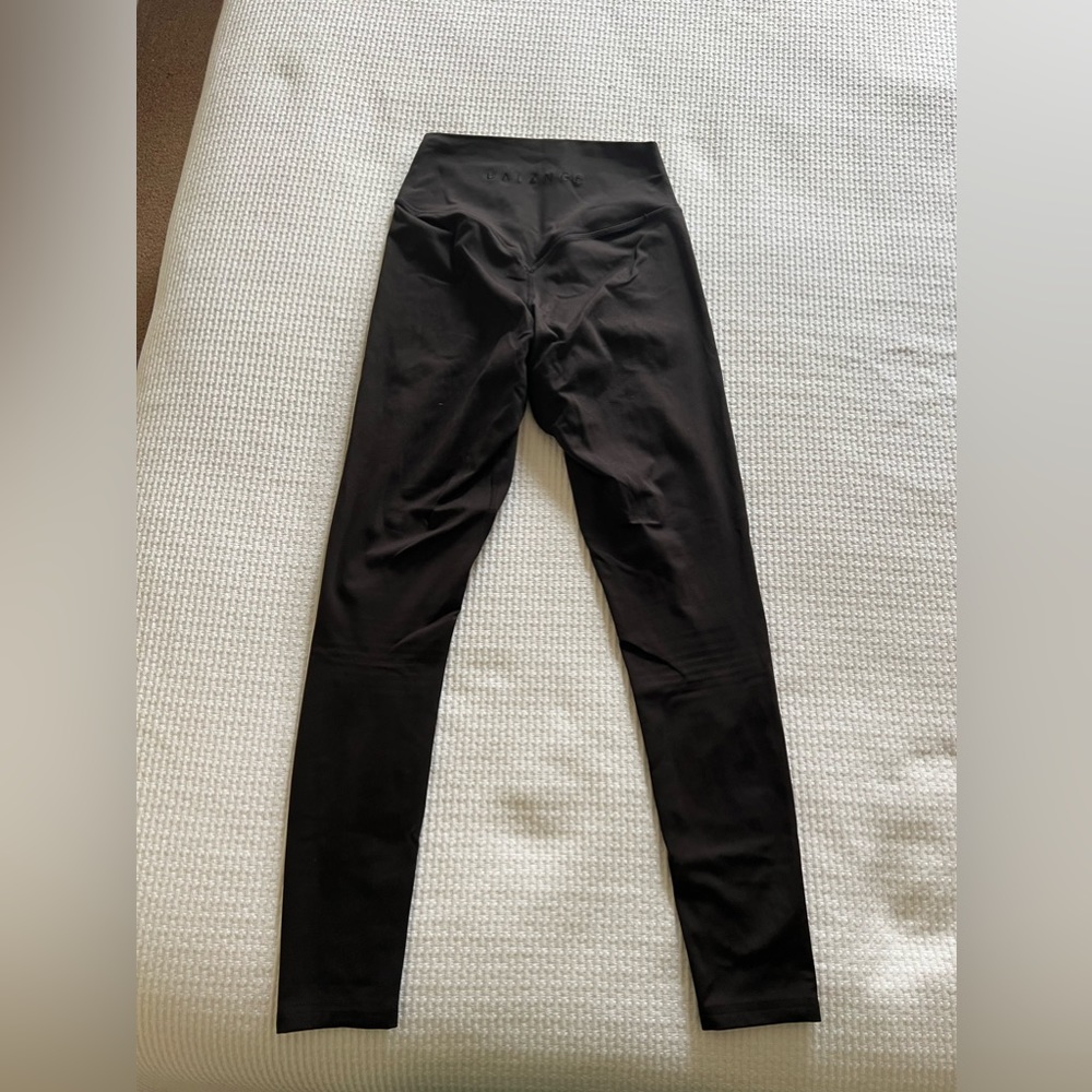 Balance Athletica (Vitality) Tenacity Pant - Midnight - Black Logo - Sma…